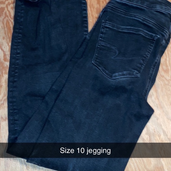 5 American Eagle jeans, 3 pink sweater and more bundle OBO - Picture 8 of 8